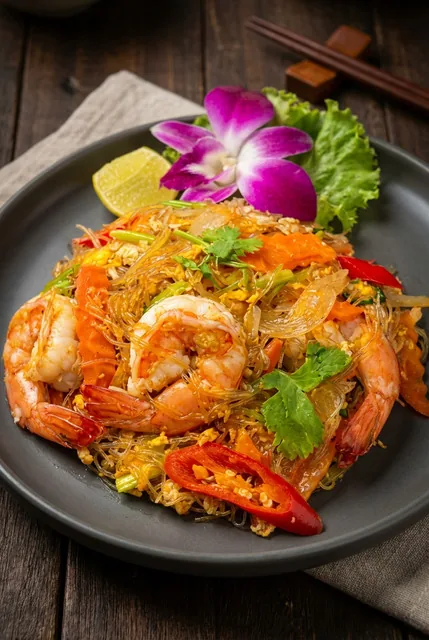 Fried Glass Noodle Pork